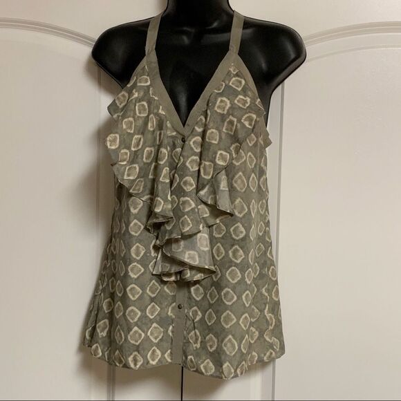Banana Republic 100% Silk Army Green Ivory Ruffle Racer Back V Neck Blouse xs - Picture 1 of 11